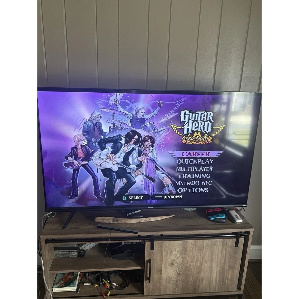 Guitar Hero: Aerosmith Nintendo Wii Video Game CIB Complete In Box With Manual